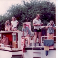 Jacht eigenaren wachten gespannen af